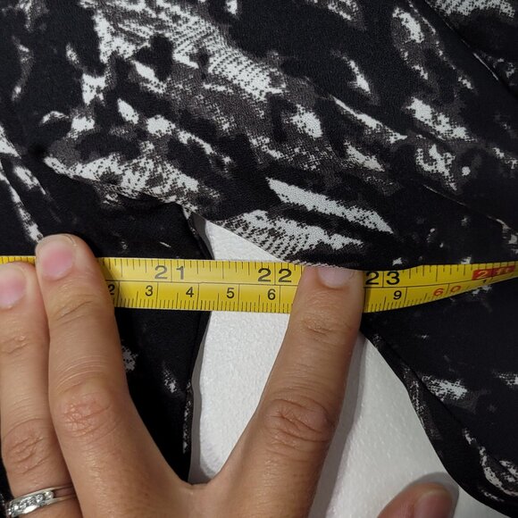 JACQUELINE de YONG Women's Black White Long Sleeve Button Front Blouse Size 40 - Picture 11 of 12